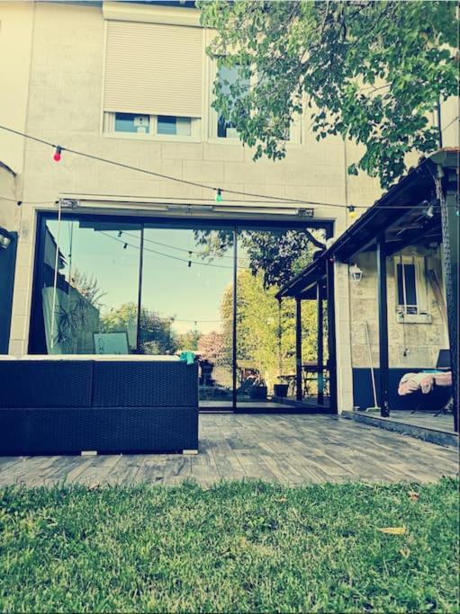 Vila Echoppe Bordelaise Avec Jardin Et Piscine Bègles Exteriér fotografie